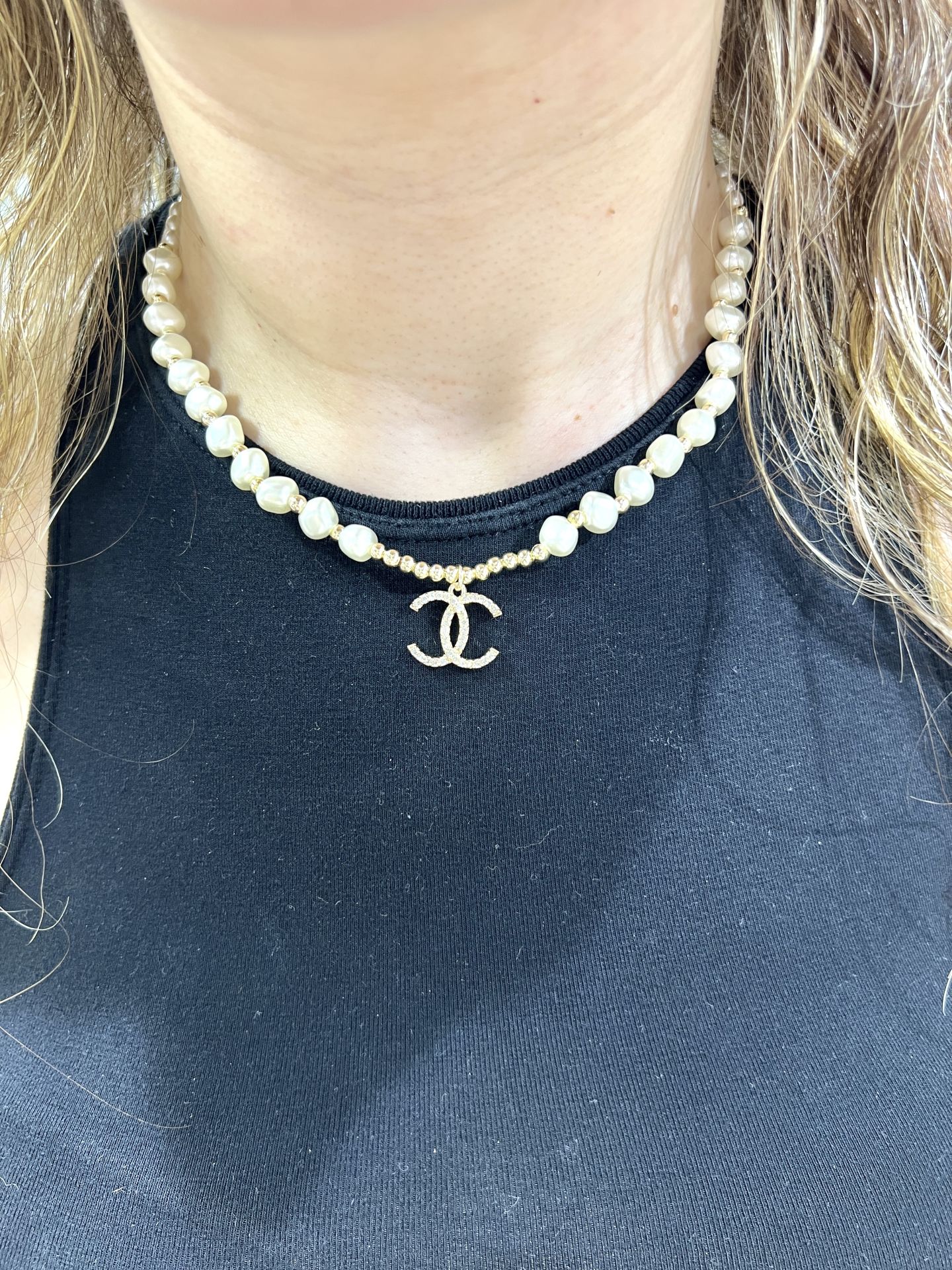 Altın Kaplama Kolye İnci Detaylı Channel Model Gold Renk
