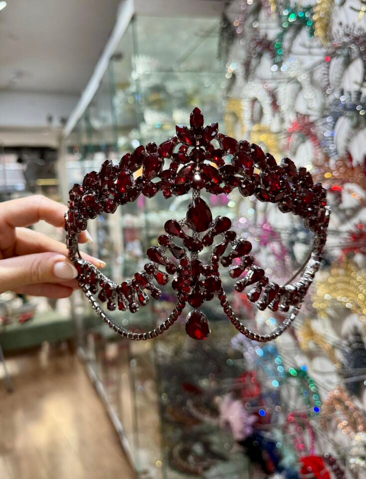 Gelin Tacı Alınlıklı Model  Bordo  Renk