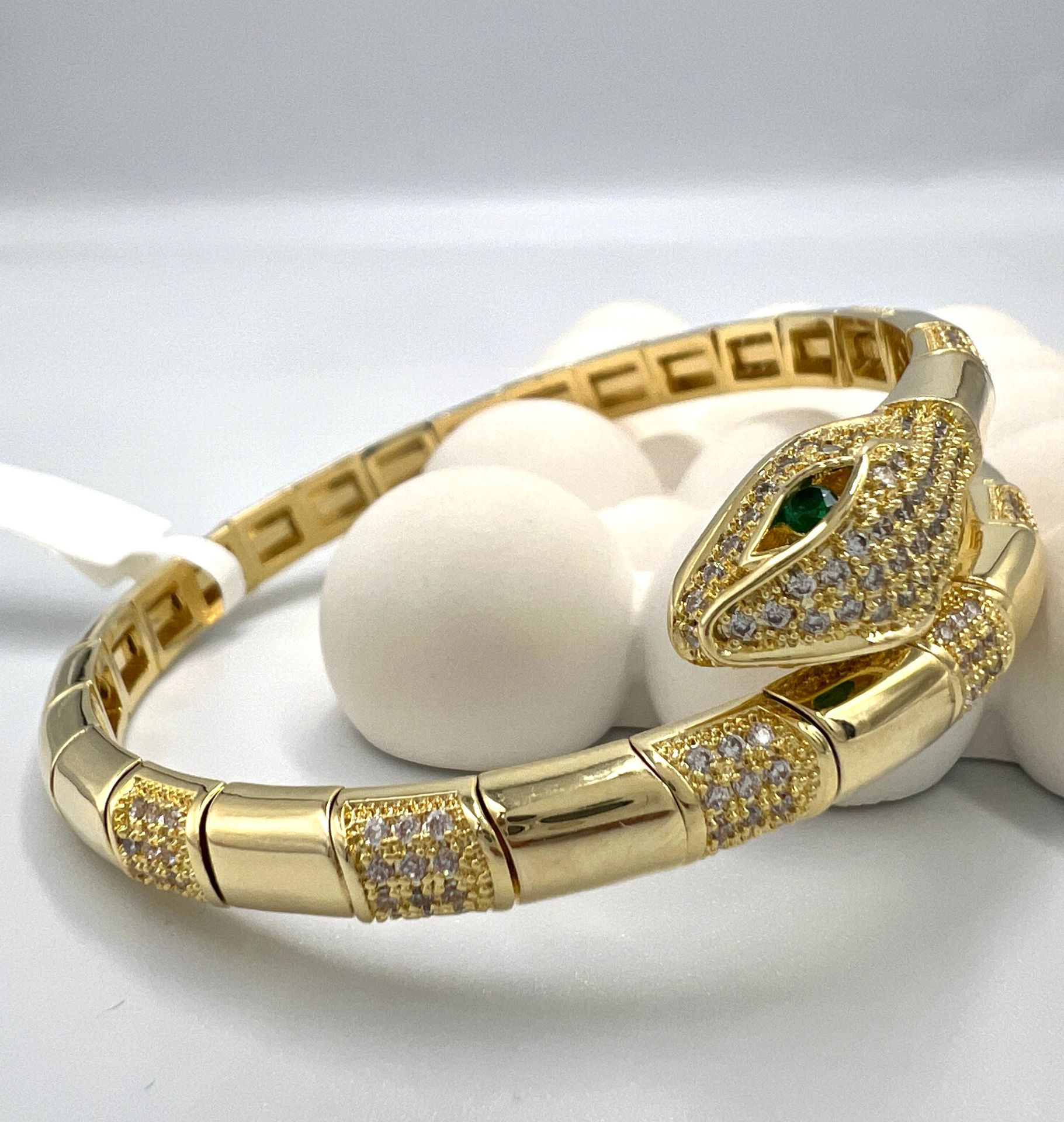 Kelepçe Yılan Model Taşlı Gold Renk