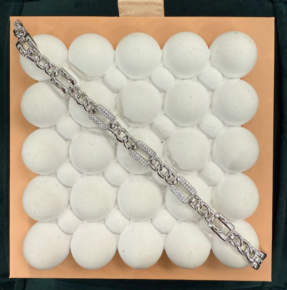 Özel Seri VIP Bileklik Kare Taşlı Halka Geçmeli Gümüş Renk