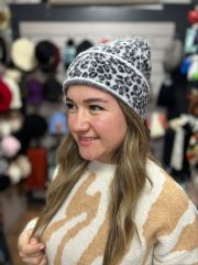 Peluş Şapka Siyah Beyaz Leopar Desenli