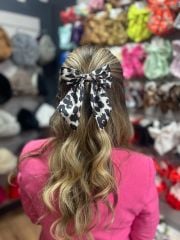 Fiyonk Toka Leopar Model Saten Toz Pembe-Siyah