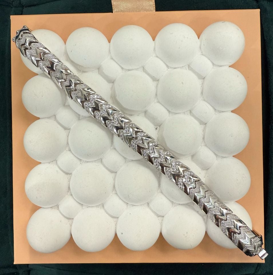 VIP Bileklik Taşlı Model Gümüş Renk