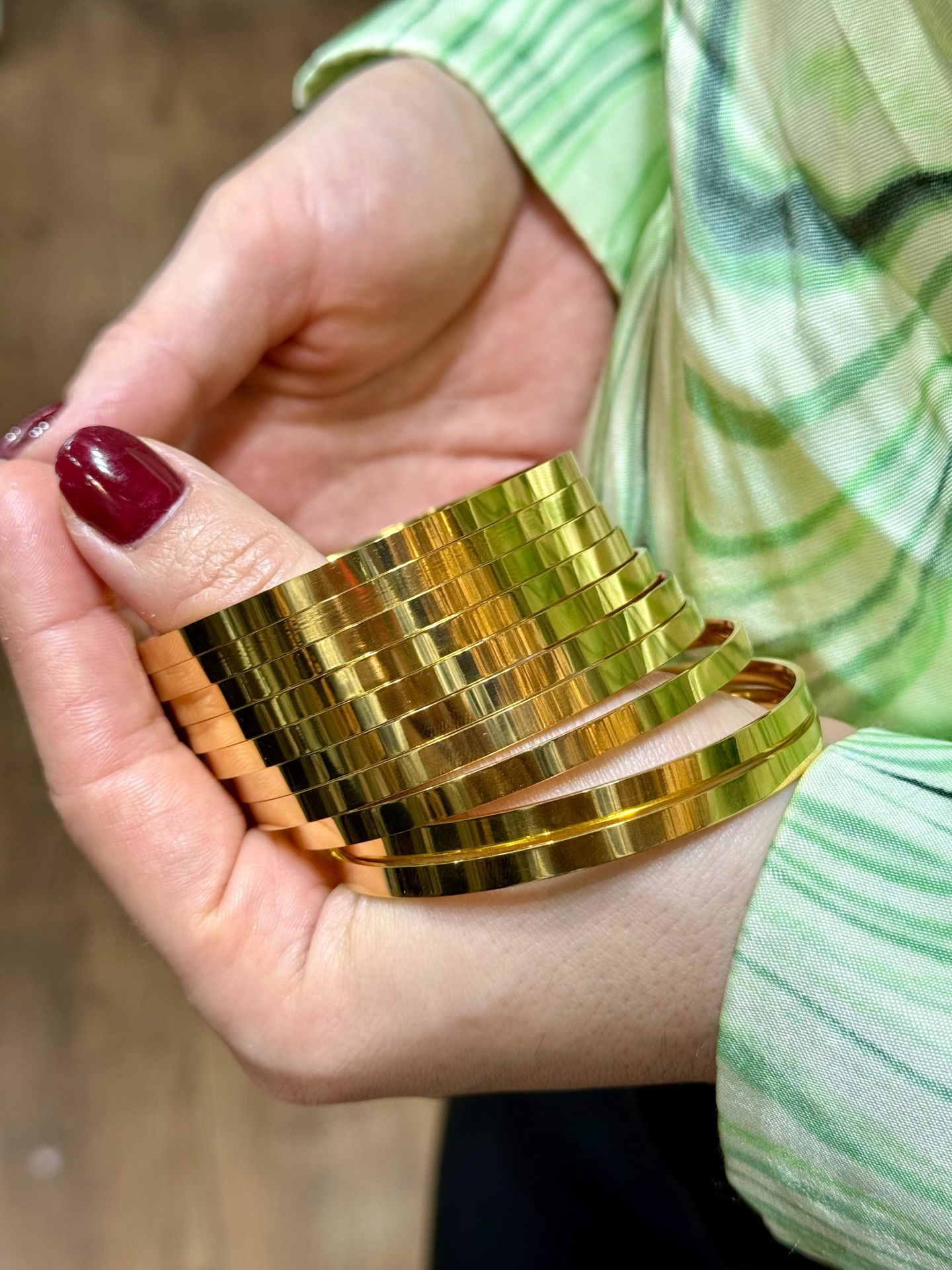Çelik Ajda Bilezik Kalın Model 60 mm Gold Renk