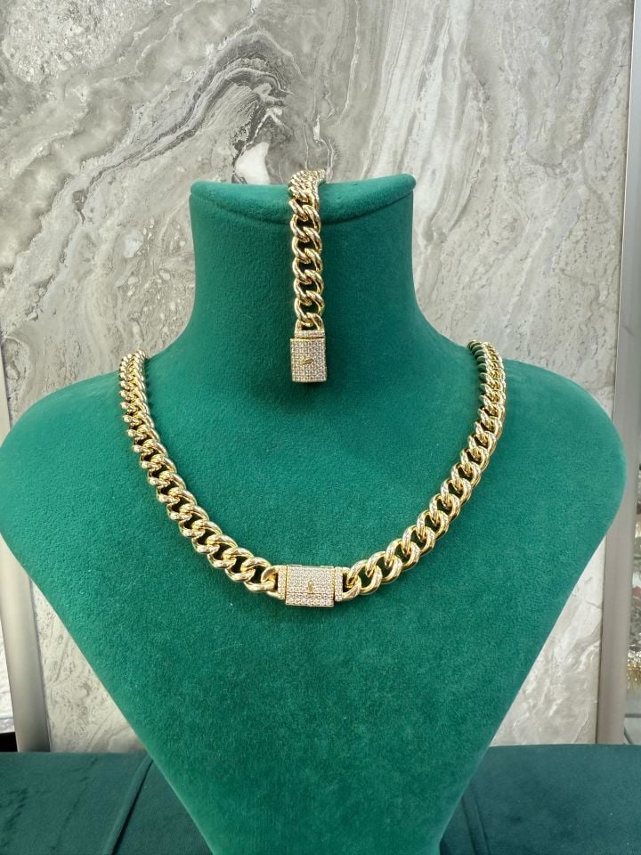 Gurmet İnce Model Bileklik ve Kolye Set