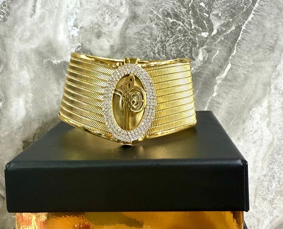 22K ALTIN KAPLAMA TRABZON HASIR KELEPÇE 9 SIRA TUĞRA 3.5 CM