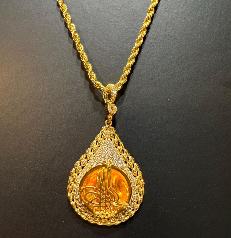 22K ALTIN KAPLAMA  TUĞRA MODEL KOLYE