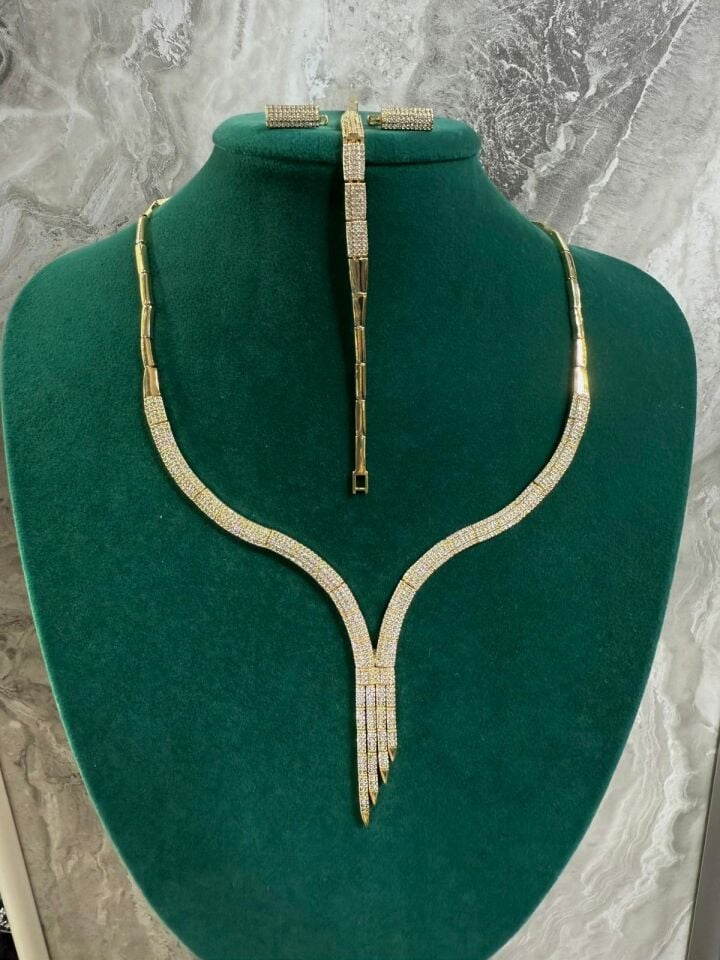 14 AYAR GOLD RENK KUYUMCU MODEL DÖKÜM ZİRKON SET