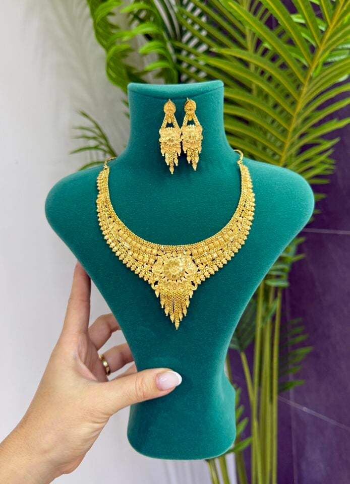 22K ALTIN KAPLAMA HİNT MODEL KOLYE KÜPE SET