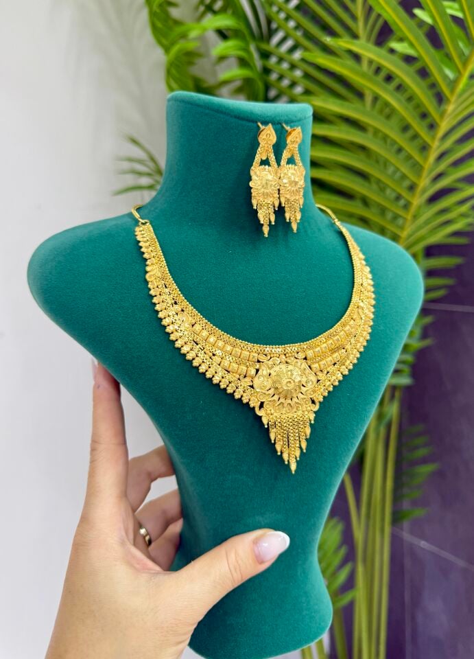 22K ALTIN KAPLAMA HİNT MODEL KOLYE KÜPE SET