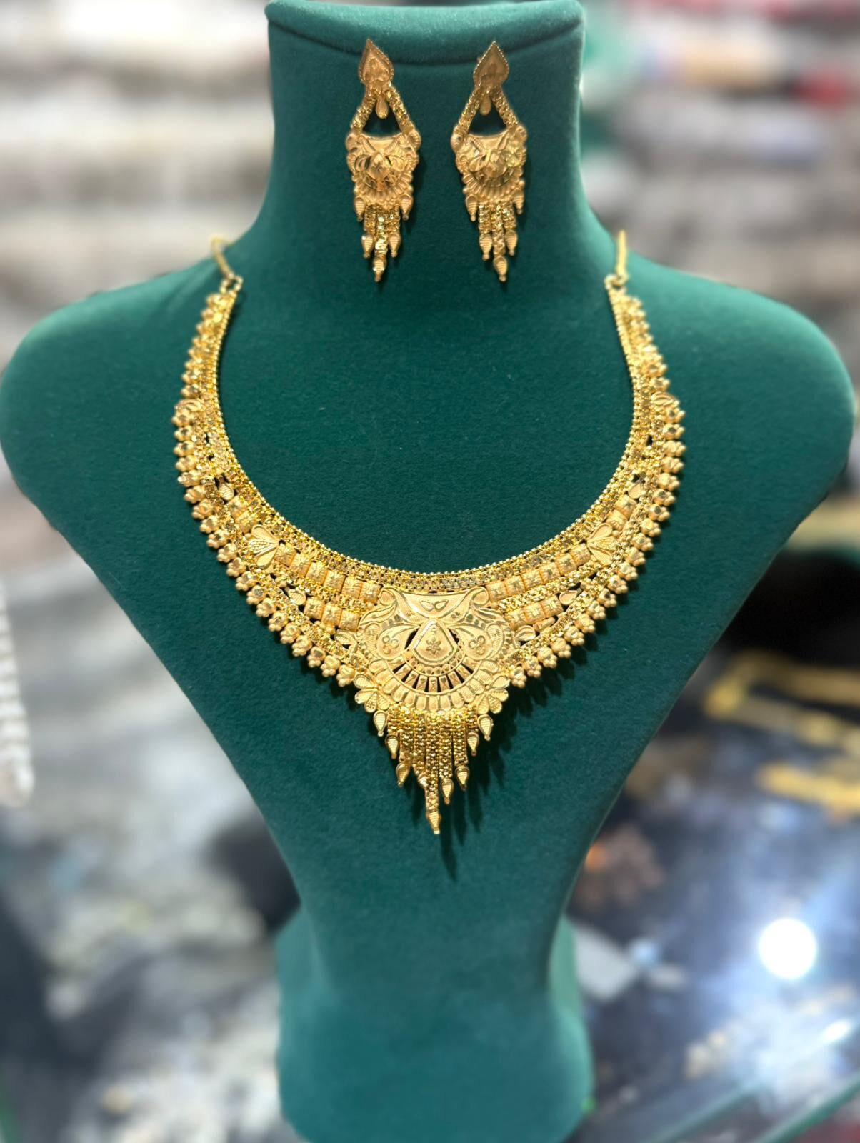 22K ALTIN KAPLAMA HİNT MODEL KOLYE KÜPE SET