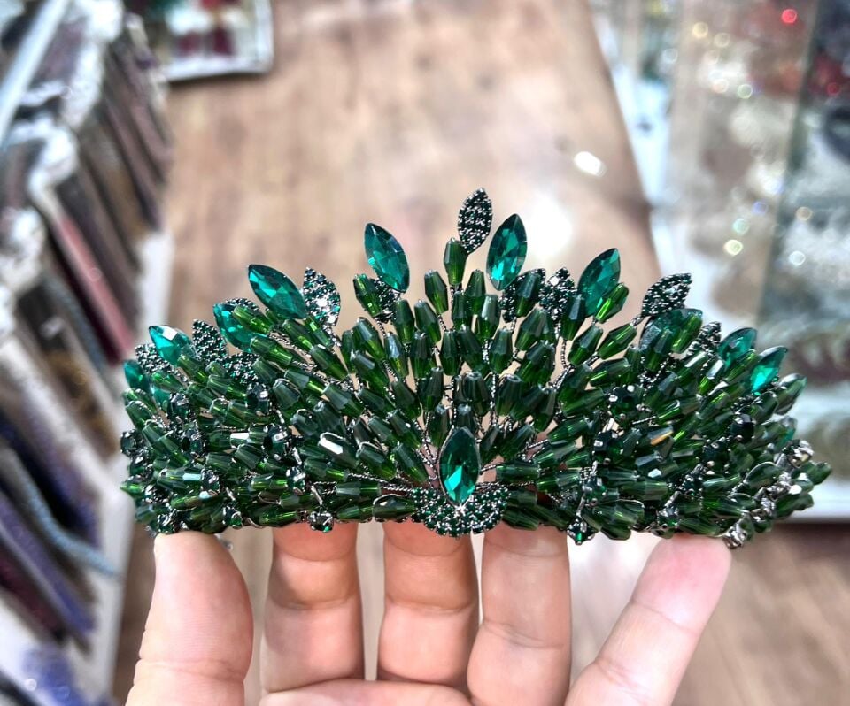 Gelin Tacı Yeşil Renk 3 Boyutlu Kristal Boncuk ve Taşlı