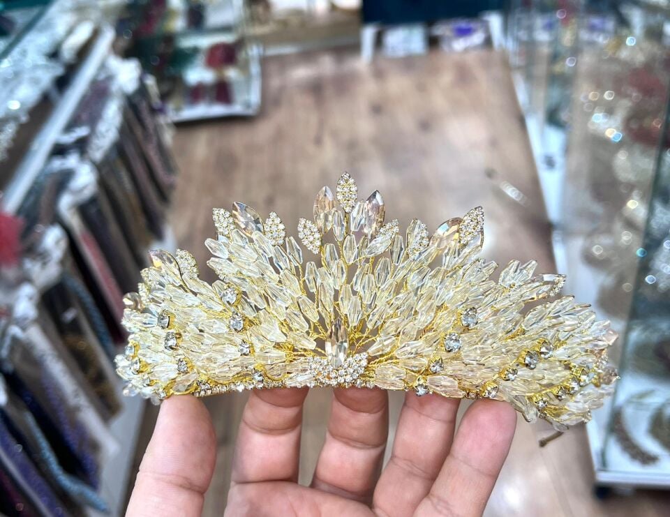 Gelin Tacı Bal Köpüğü Renk 3 Boyutlu Kristal Boncuk ve Taşlı