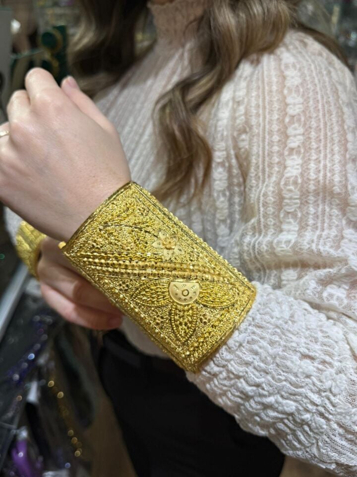 22K ALTIN KAPLAMA BORU KELEPÇE 10 CM 1. MODEL