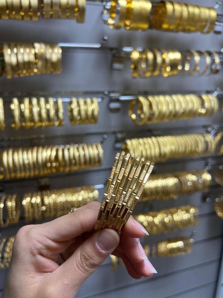 22K ALTIN KAPLAMA SİMLİ TIRTIKLI AJDA BİLEZİK